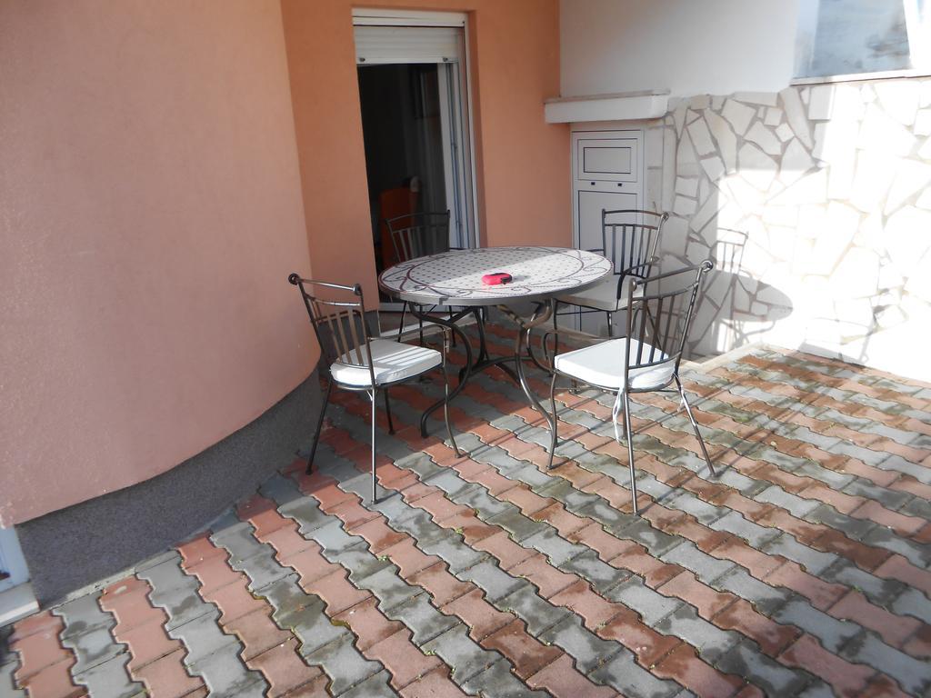 Apartments Luvi Trogir Chambre photo
