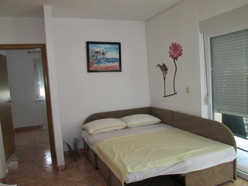Apartments Luvi Trogir Chambre photo