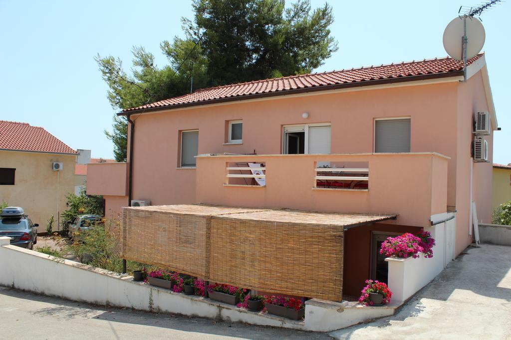 Apartments Luvi Trogir Extérieur photo