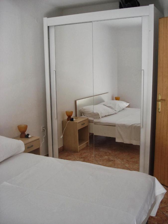 Apartments Luvi Trogir Chambre photo